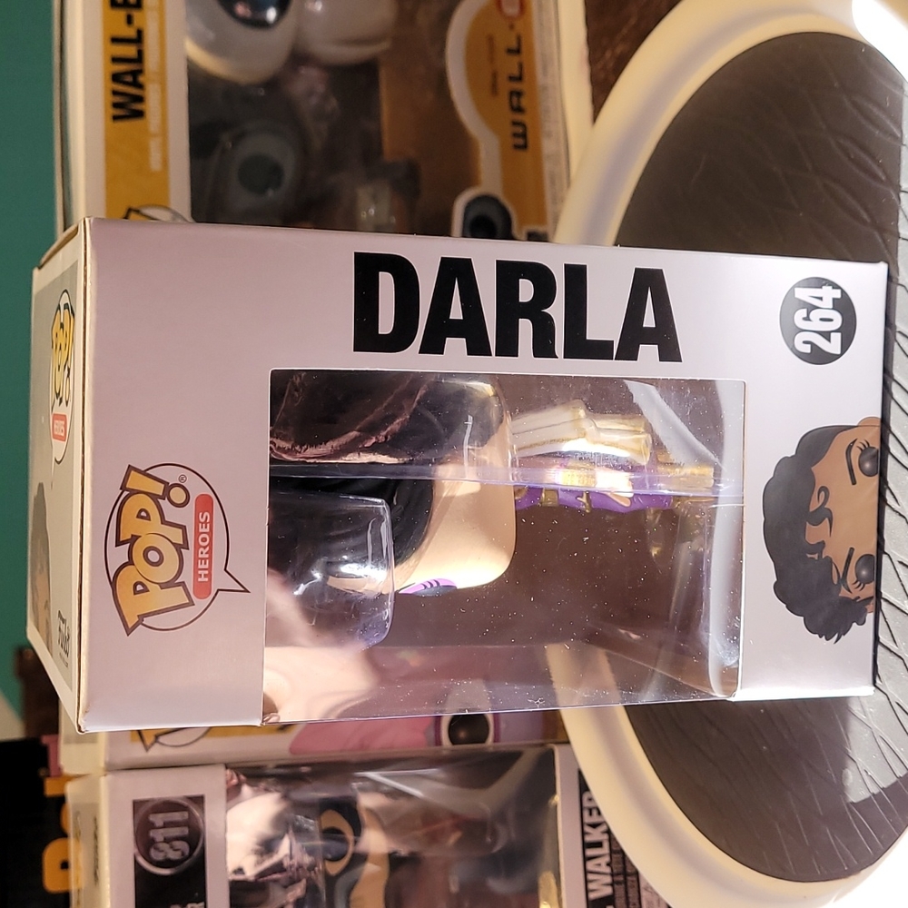 Darla - Picture 4 of 4
